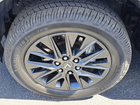 Used 2024 Lexus GX 550 image 8