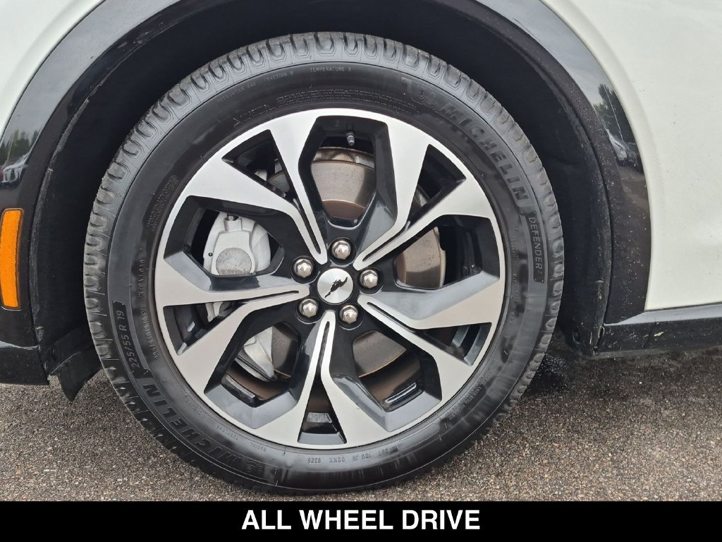 Used 2021 Ford Mustang Mach-E Premium AWD/4WD image 18