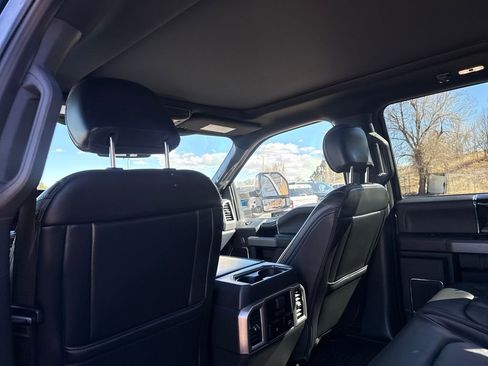 Certified 2022 Ford F350 Platinum image 19