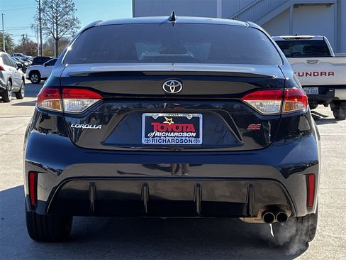 Used 2023 Toyota Corolla SE image 5
