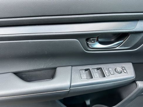 Used 2023 Honda CR-V Sport image 11