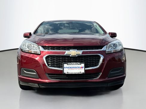 Used 2016 Chevrolet Malibu LT w/ Power Convenience Package FWD image 2