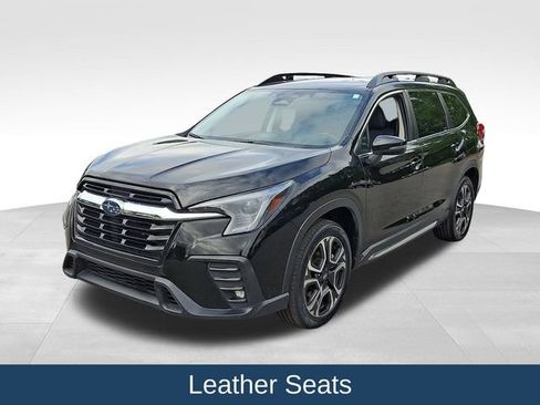 Used 2023 Subaru Ascent Limited AWD/4WD image 4