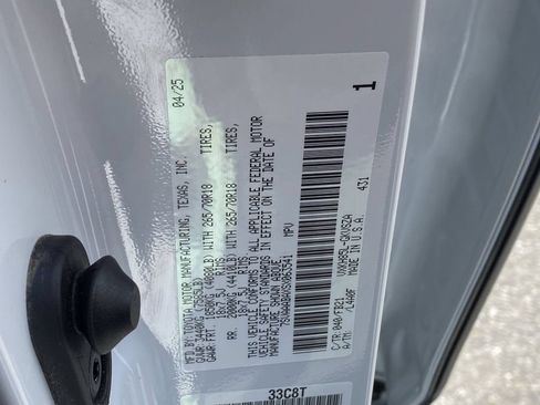 Certified 2025 Toyota Sequoia SR5 AWD/4WD image 37