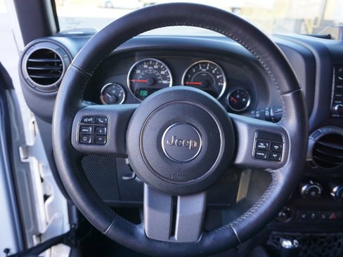 Used 2016 Jeep Wrangler Unlimited Sport AWD/4WD image 22
