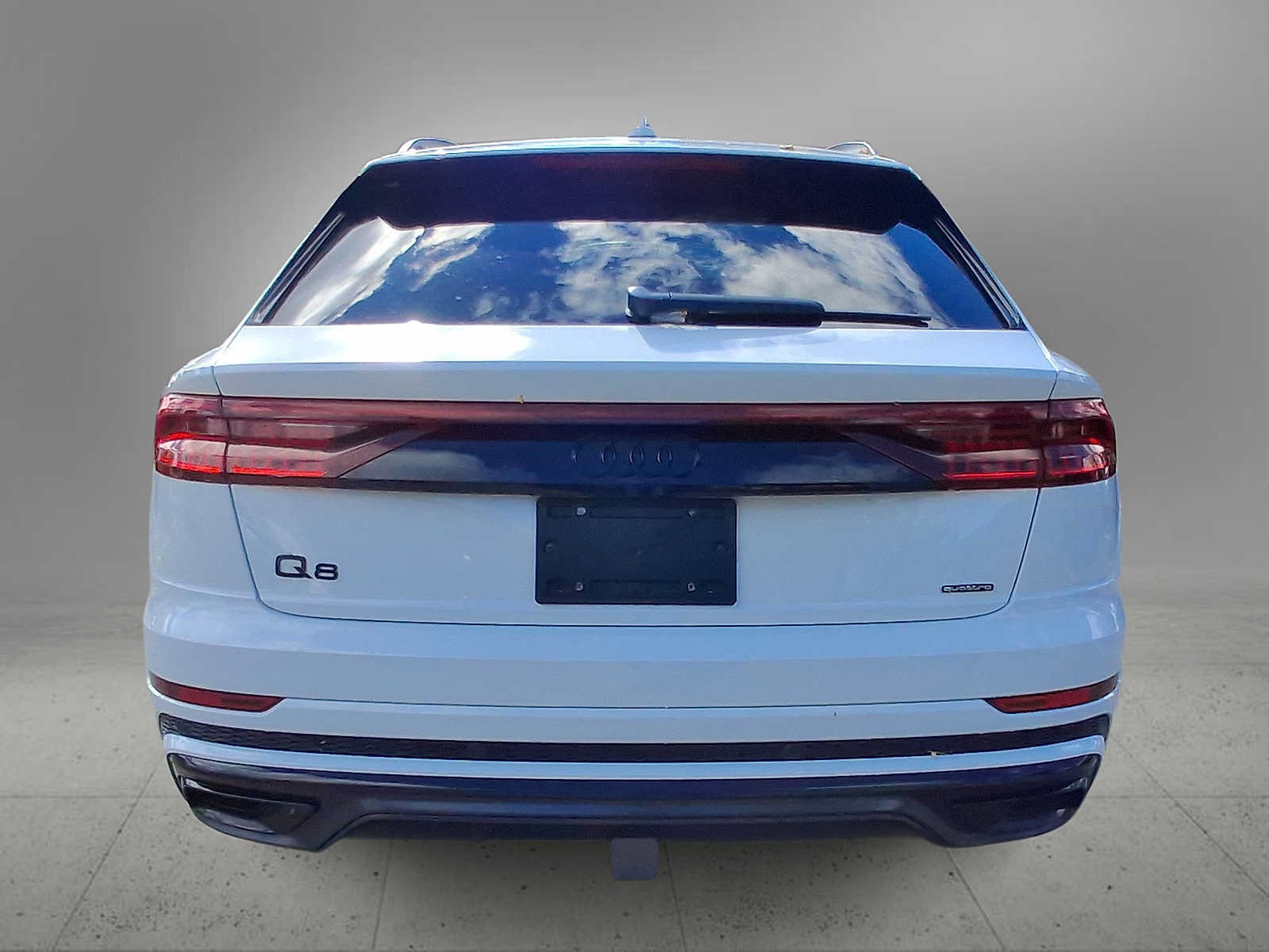 Used 2023 Audi Q8 Premium Plus AWD/4WD image 7