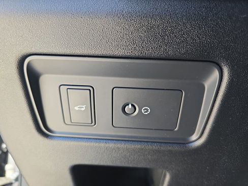 Certified 2021 Land Rover Discovery S R-Dynamic image 28