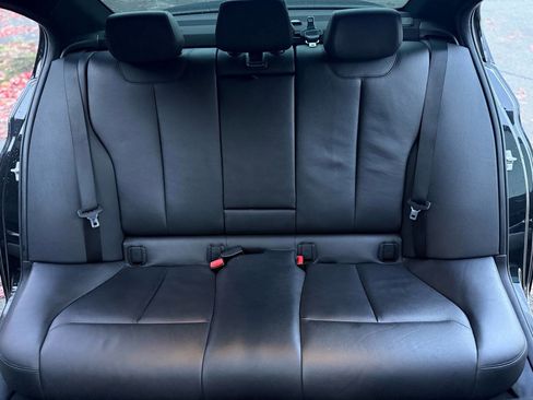 Used 2014 BMW 335i Sedan w/ Technology Package image 10