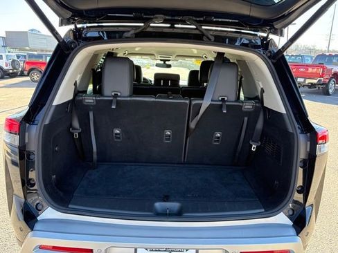 Used 2022 Nissan Pathfinder SL image 35