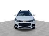 Used 2020 Chevrolet Trax LT w/ LT Convenience Package image 3