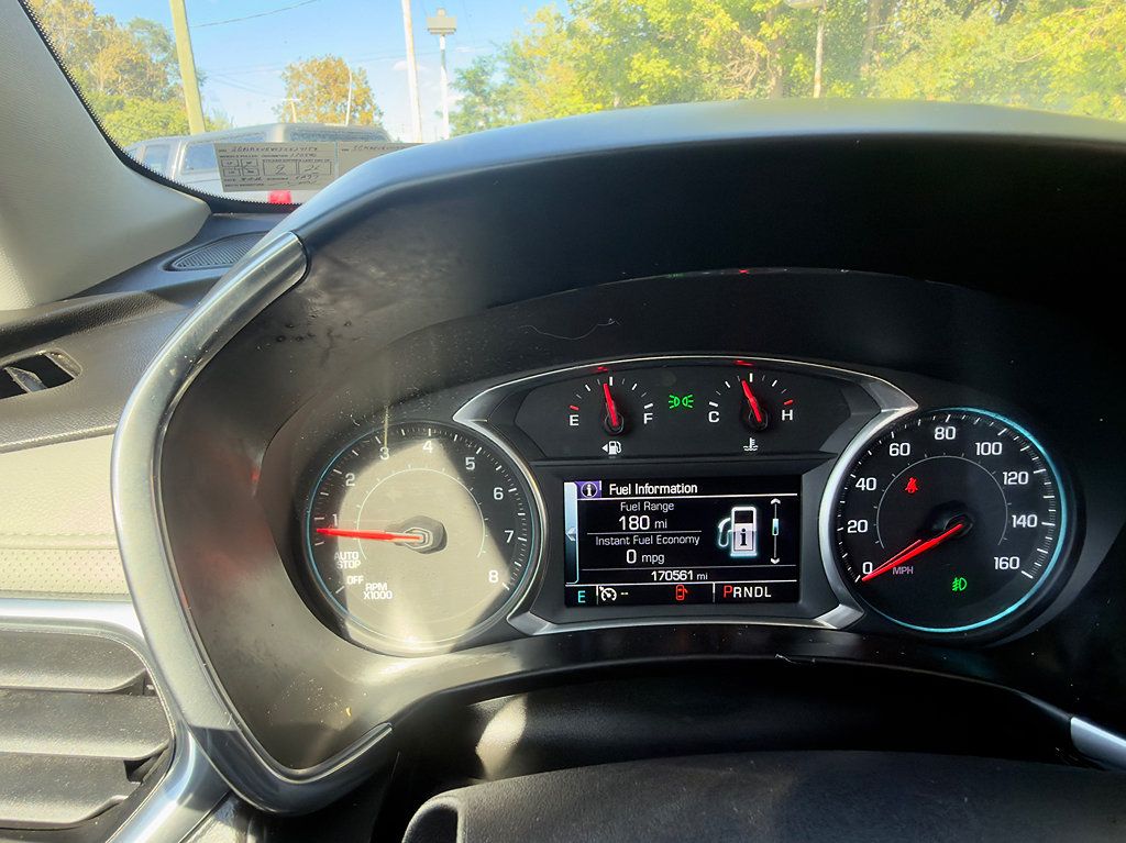 Used 2018 Chevrolet Equinox Premier AWD/4WD image 15