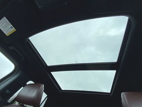 Used 2024 Ford Expedition Max Limited image 19