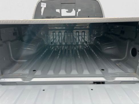 Certified 2024 Nissan Frontier PRO-4X w/ Technology Package image 5