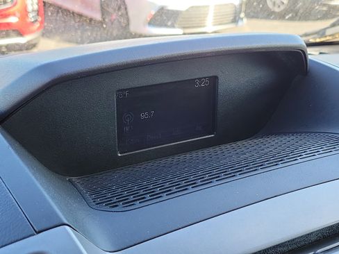 Used 2019 Ford Transit 350 XLT image 25