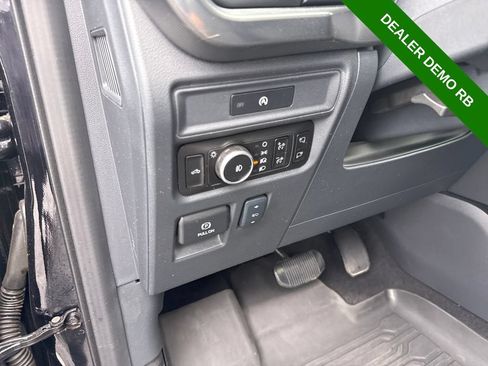 Used 2025 Ford F150 Lariat w/ Equipment Group 502A High AWD/4WD image 24