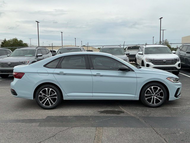 New 2027 Volkswagen Jetta Sport FWD image 2