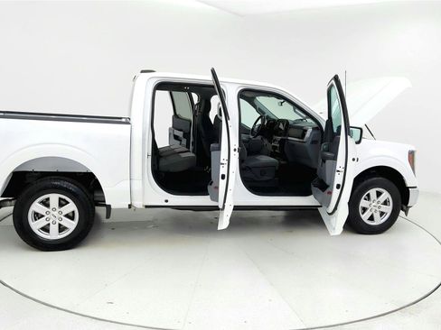 Used 2023 Ford F150 XLT image 11