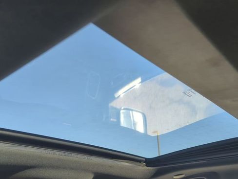 Used 2020 Jeep Grand Cherokee Limited w/ Luxury Group II image 23