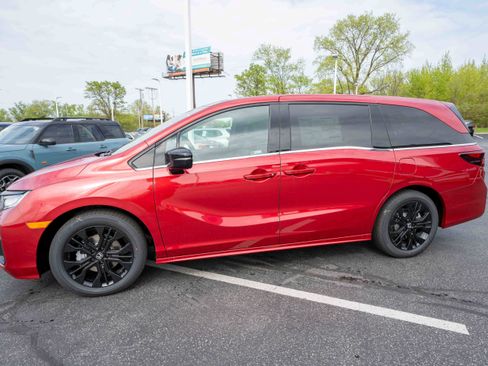 New 2026 Honda Odyssey Sport-L image 3