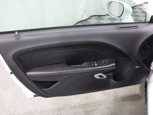 Used 2015 Dodge Challenger R/T Plus RWD image 6