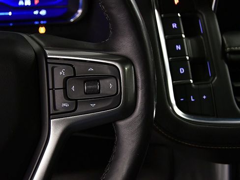 Used 2023 Chevrolet Tahoe Premier AWD/4WD image 20