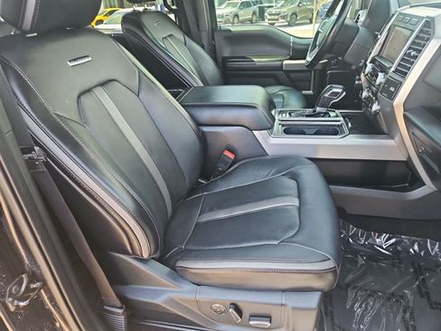 Used 2020 Ford F150 Platinum w/ Equipment Group 701A Luxury AWD/4WD image 21