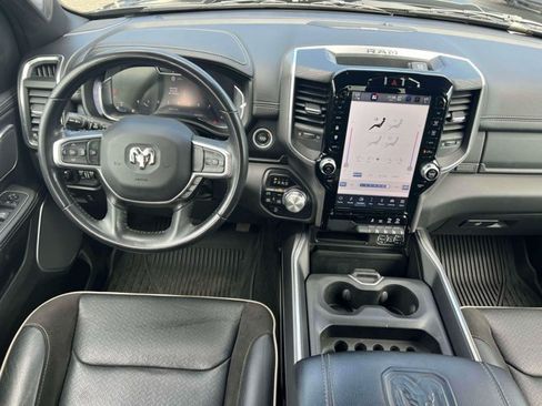 Used 2023 RAM 1500 Laramie AWD/4WD image 17