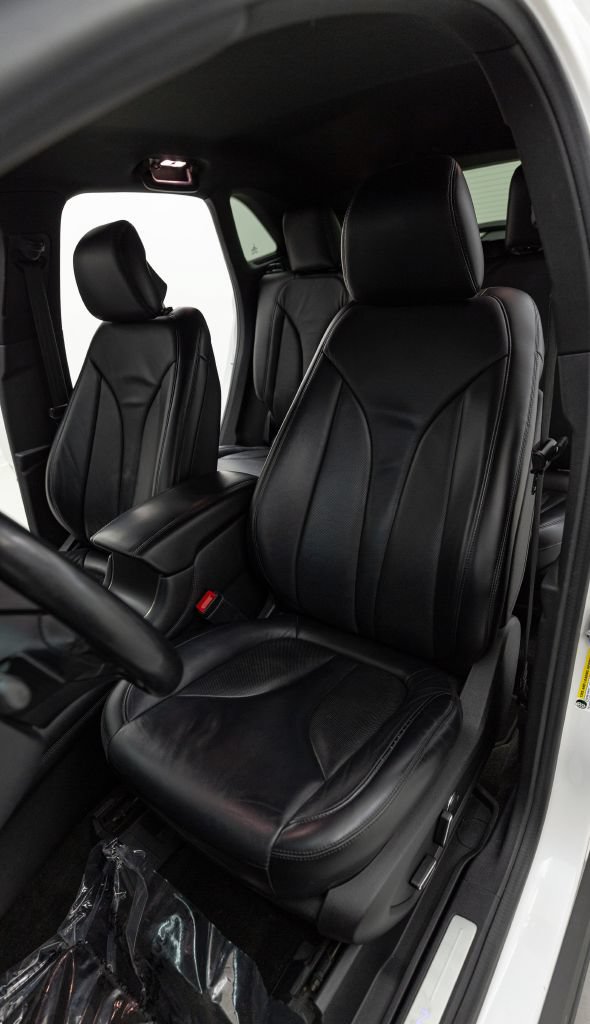 Used 2015 Lincoln MKC AWD w/ Equipment Group 101A Select image 40
