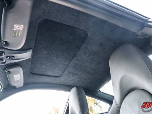 Used 2009 Porsche 911 Carrera image 22