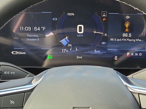 New 2026 Chevrolet Equinox EV LT image 12