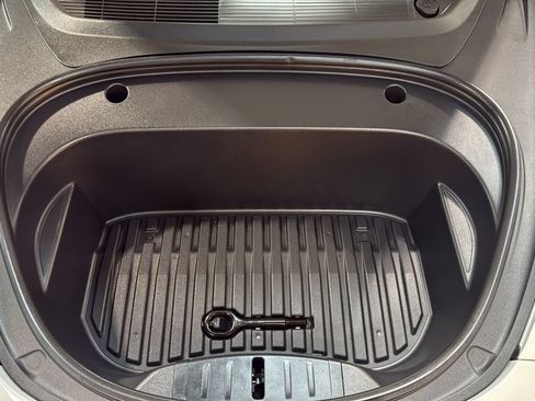 Used 2022 Tesla Model 3 RWD image 32
