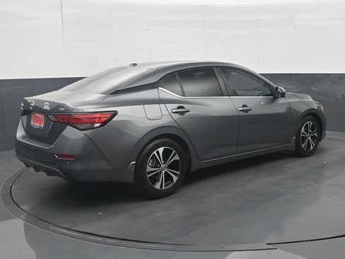 Used 2022 Nissan Sentra SV FWD image 7