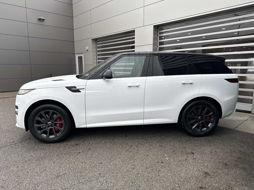 Certified 2023 Land Rover Range Rover Sport SE Dynamic AWD/4WD image 4