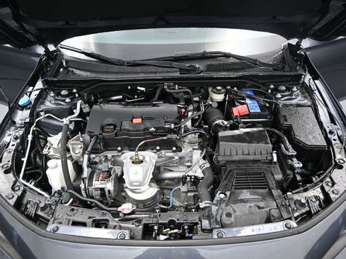 Used 2024 Honda Civic Sport image 11