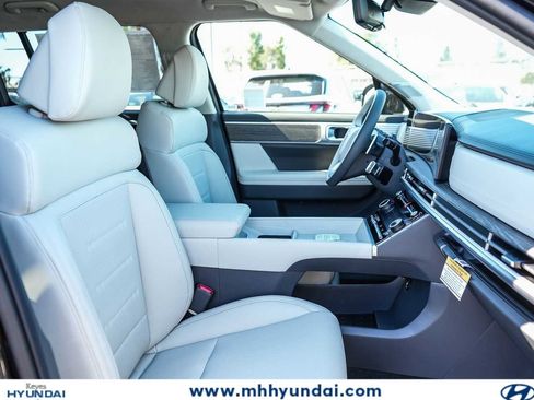 New 2026 Hyundai Santa Fe Calligraphy FWD image 18