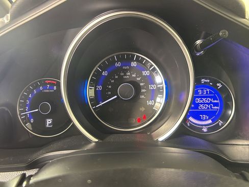 Used 2020 Honda Fit LX image 3