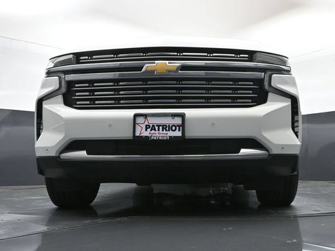 Used 2023 Chevrolet Suburban Premier AWD/4WD image 54