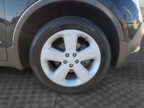 Used 2016 Buick Encore FWD image 34