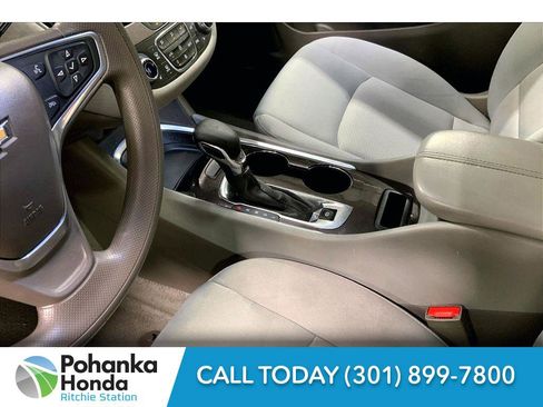 Used 2022 Chevrolet Malibu LT image 15