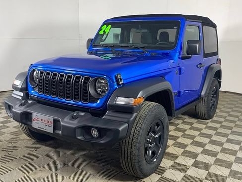 Used 2024 Jeep Wrangler Sport AWD/4WD image 10