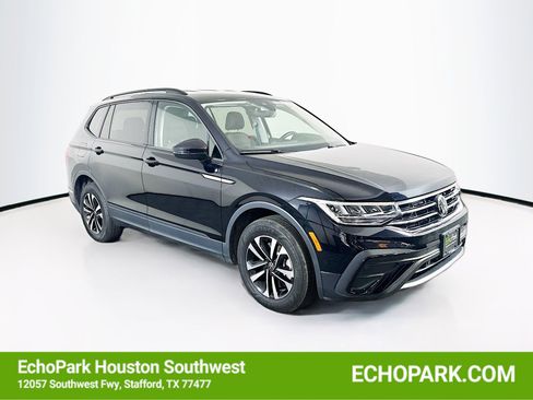 Used 2024 Volkswagen Tiguan S FWD image 1