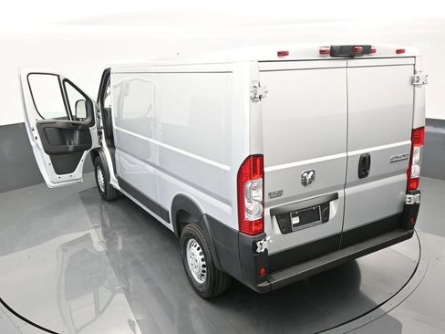 Used 2025 RAM ProMaster 2500 image 56