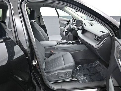 New 2026 Audi Q3 quattro 2.0T AWD/4WD image 14
