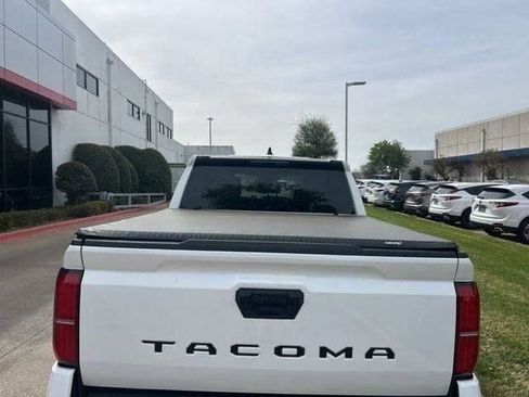 Certified 2025 Toyota Tacoma SR5 image 3