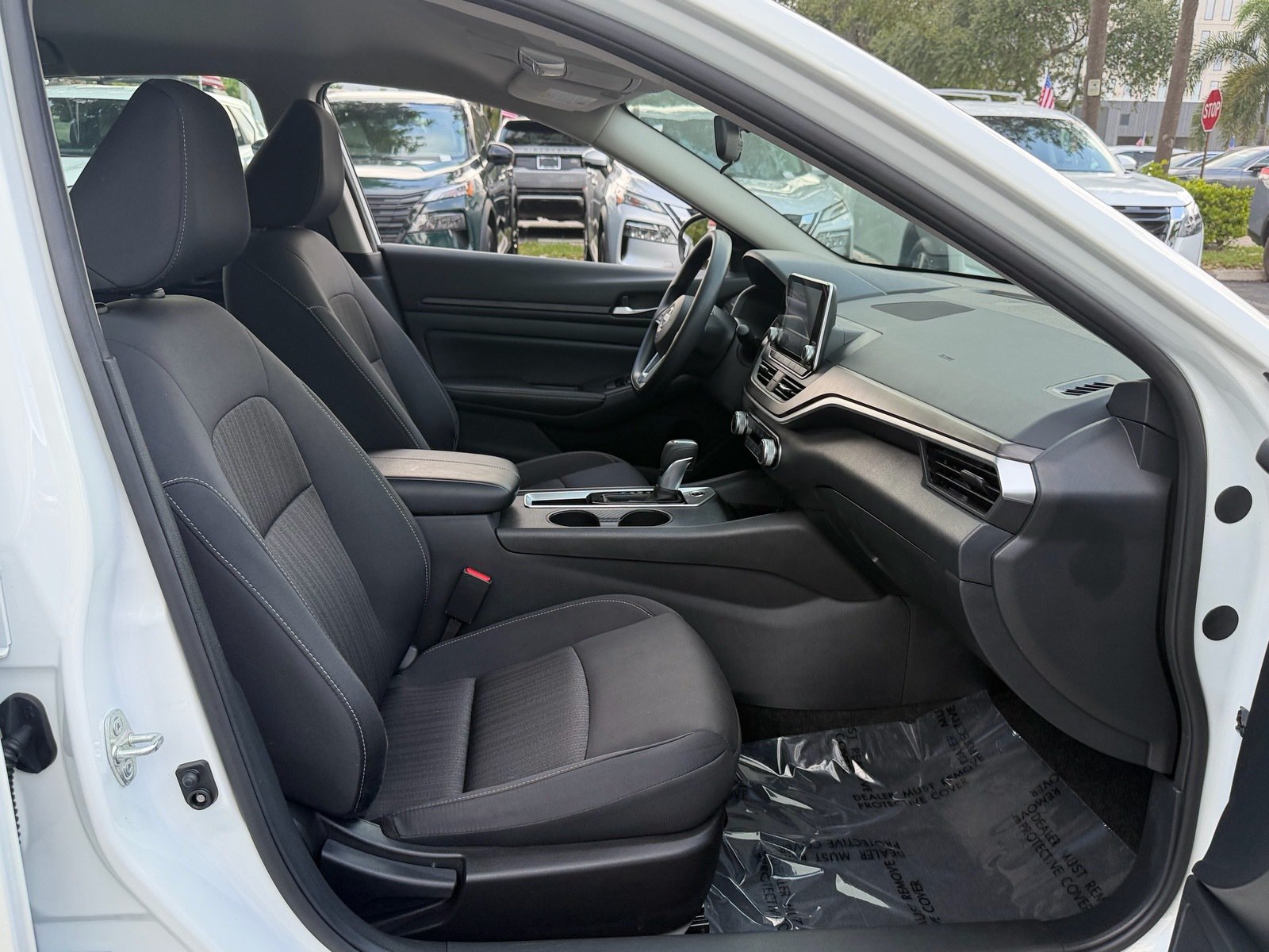 Certified 2025 Nissan Altima 2.5 SV FWD image 16