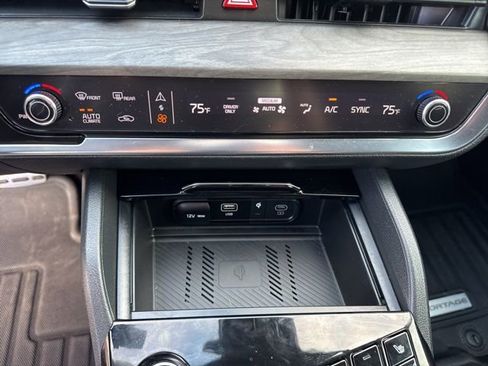 Used 2025 Kia Sportage X-Line Prestige image 25