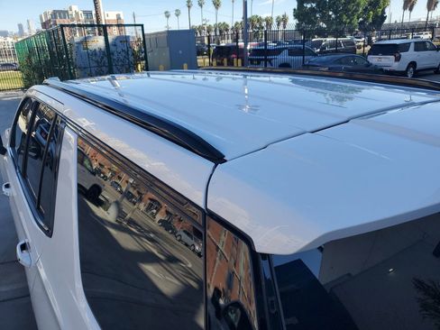 New 2026 Chevrolet Tahoe LS image 6