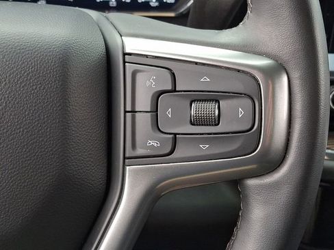 Used 2024 Chevrolet Silverado 1500 LT w/ Z71 Off-Road Package AWD/4WD image 23