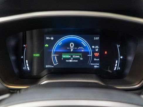 Used 2023 Toyota Corolla Cross XSE w/ Convenience Package image 25