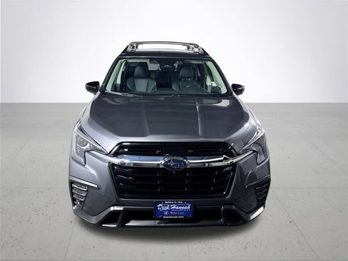 Used 2024 Subaru Ascent Limited w/ Technology Package AWD/4WD image 3